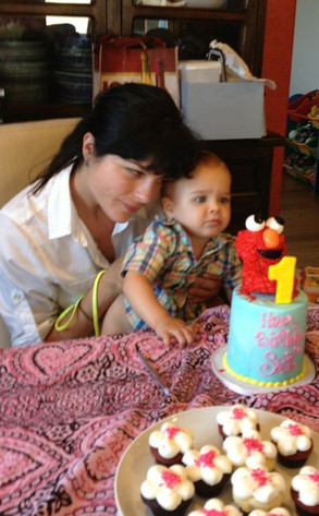 Selma Blair, Arthur, Twitter Selma Blair, Arthur, Twitter